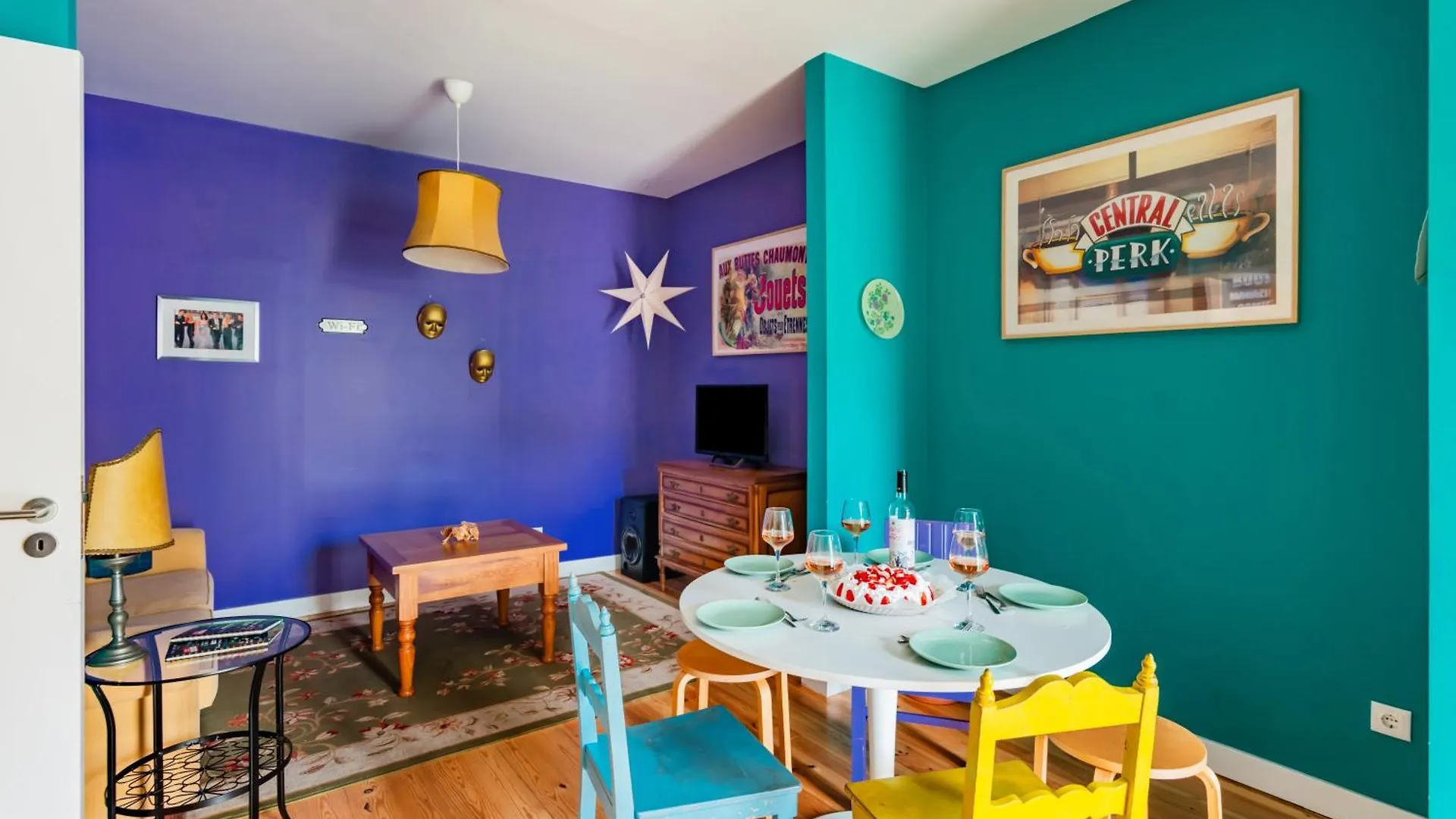 Monica'S Place A Friends' Inspired Apartment Lisboa
